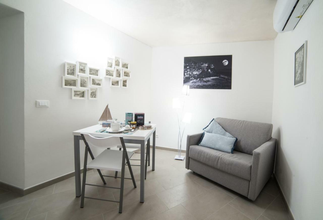 330 Holiday Apartments Manarola Exterior foto